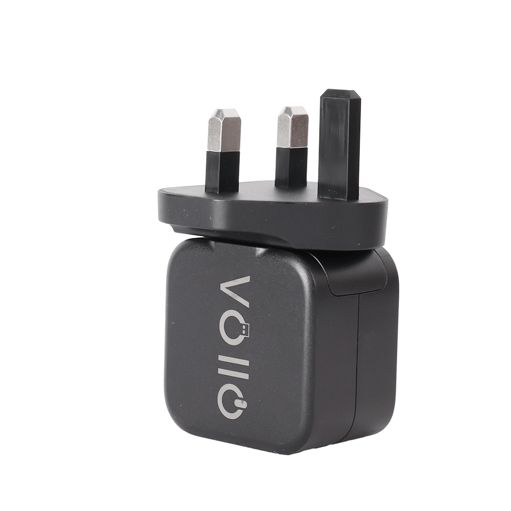 فولو رأس شاحن بقوه 20 واط موديل P39-1C1A-20W-UK - أسود